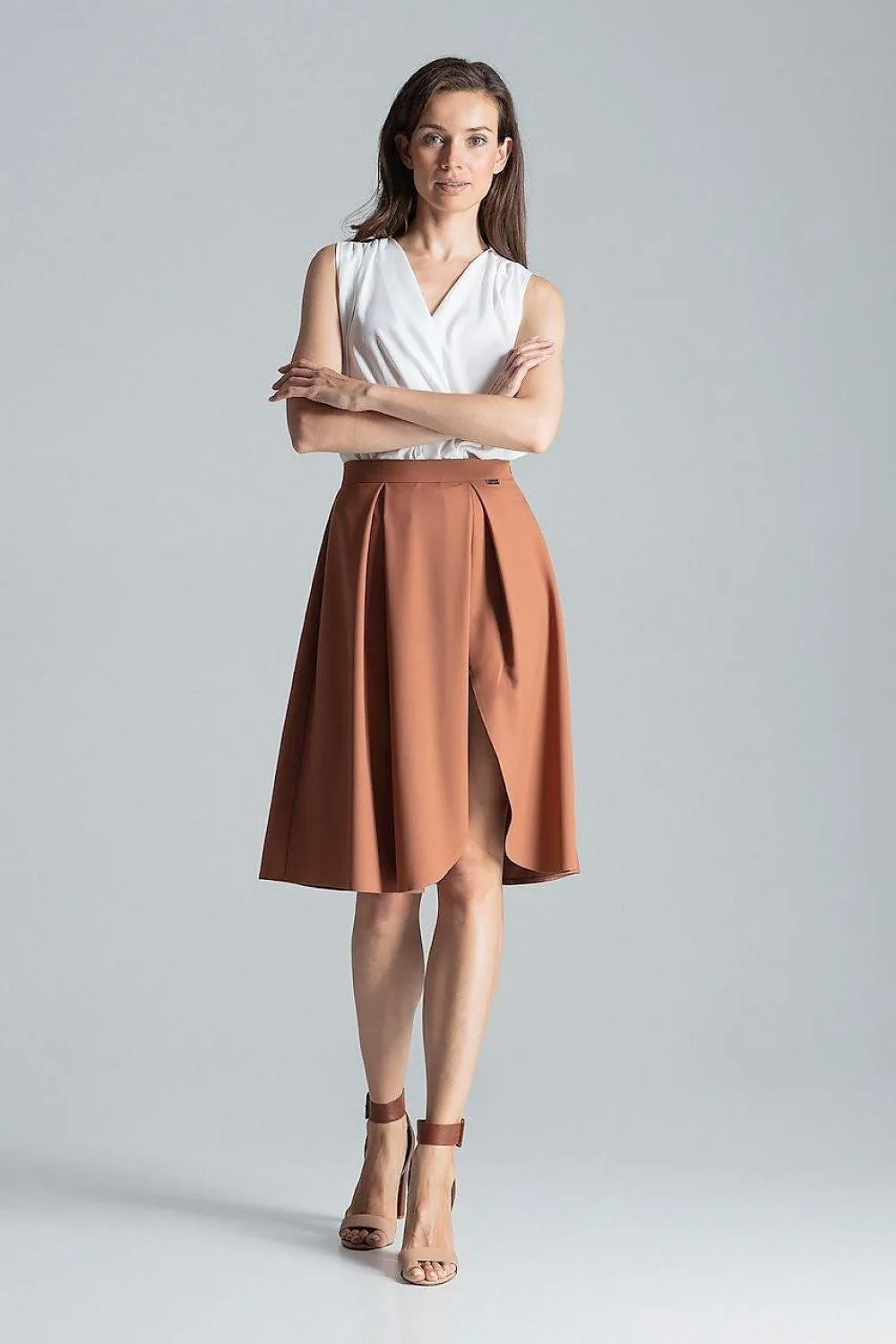 Elegant Asymmetrical Pleated Midi Skirt with Convenient Side Zipper