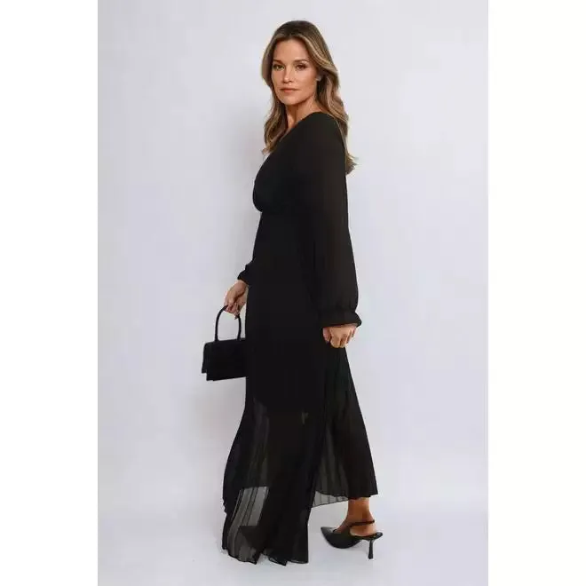 Long Sleeve V-Neck Pleated Maxi Dress