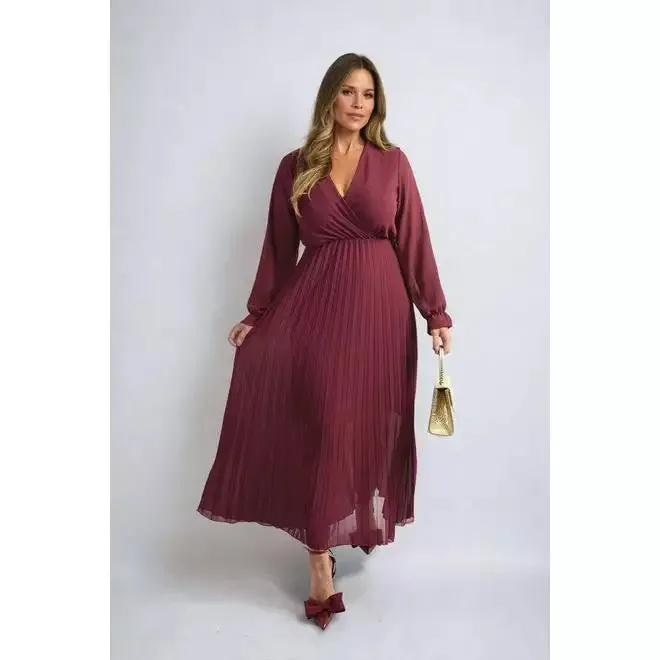 Long Sleeve V-Neck Pleated Maxi Dress