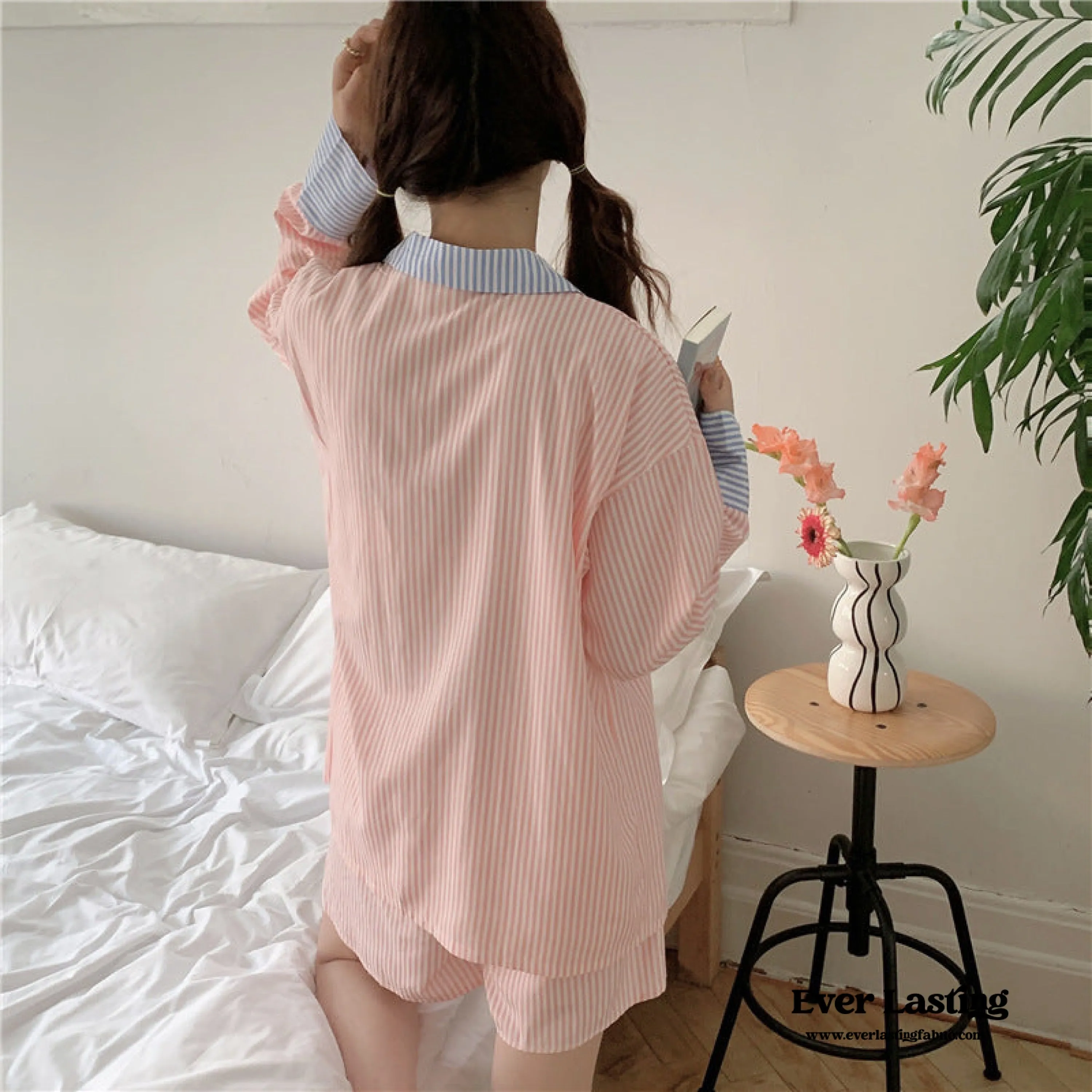 Striped Long Sleeves and Shorts Pajama Set / Blue