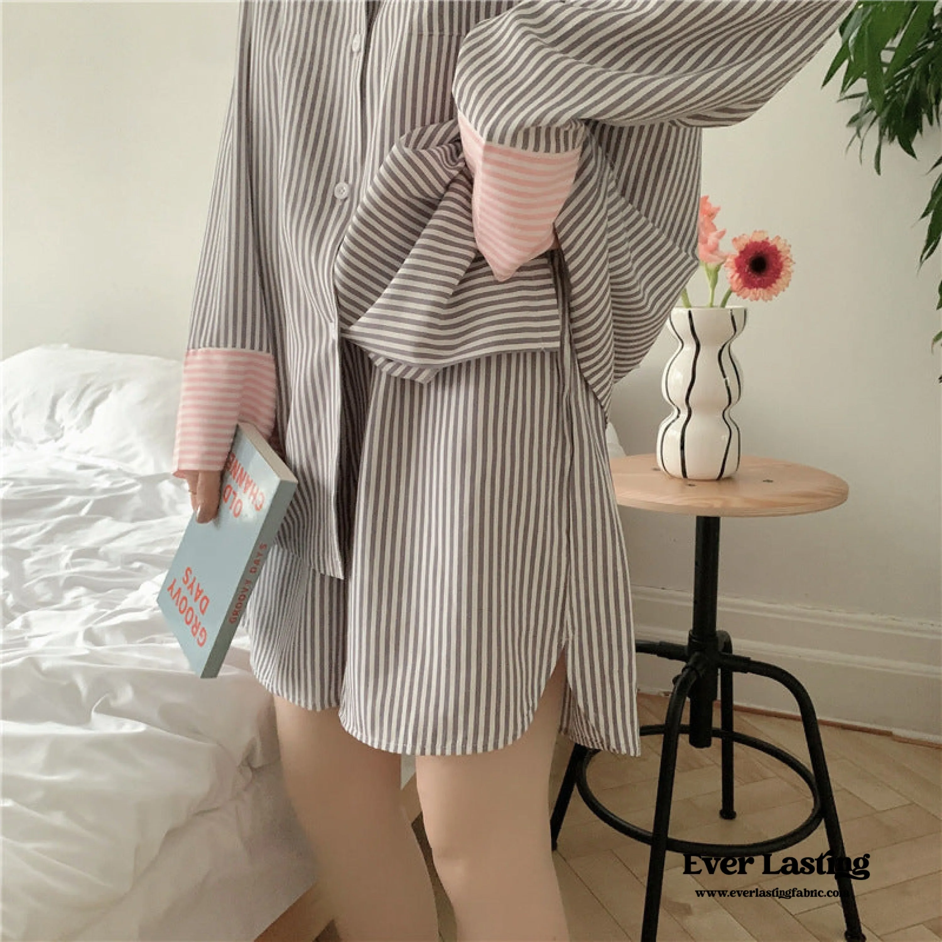 Striped Long Sleeves and Shorts Pajama Set / Blue